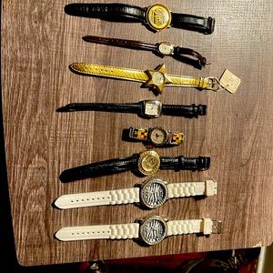 8 women’s watches.